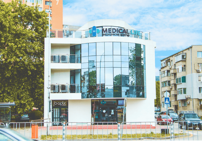 Медицински център